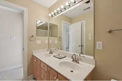 805 Cricketfield Lane, Cary, NC 27518 - Photo 25