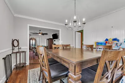 302 S Pine Street, Benson, NC 27504 - Photo 11