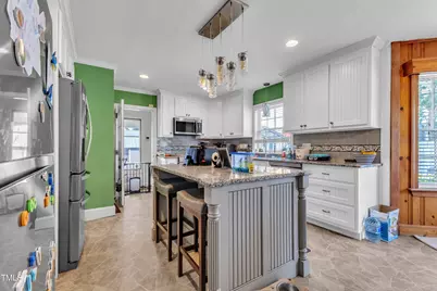 302 S Pine Street, Benson, NC 27504 - Photo 15