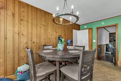 302 S Pine Street, Benson, NC 27504 - Photo 13