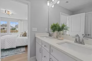 938 Kensley Grv Ln, Fuquay Varina, NC 27526 - Photo 25