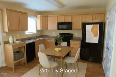 841 Capitol Pear Lane, Fayetteville, NC 28301 - Photo 5