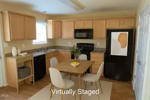 841 Capitol Pear Ln, Fayetteville, NC 28301 - Photo 5