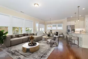 105 Coventry Ln, Chapel Hill, NC 27516 - Photo 9