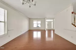 807 Hesler Ct, Cary, NC 27519 - Photo 5