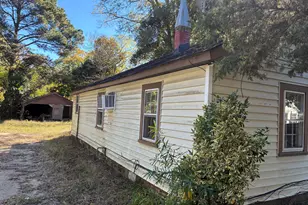 207 2nd St, Erwin, NC 28339 - Photo 3