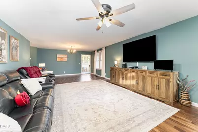 205 W South Street, Fremont, NC 27830 - Photo 7