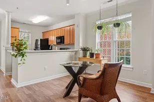 113 Conner Dr, Chapel Hill, NC 27517 - Photo 9