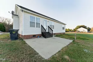 50 Trail Ridge Dr, Benson, NC 27504 - Photo 5