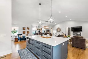 4805 Deerwood Dr, Raleigh, NC 27612 - Photo 11