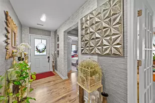 1006 Avondale Dr, Clayton, NC 27520 - Photo 7