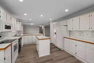 2850 Sanderford Road, Raleigh, NC 27610 - Photo 17