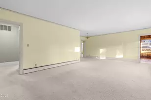 103 E Meadowbrook Dr, Smithfield, NC 27577 - Photo 5