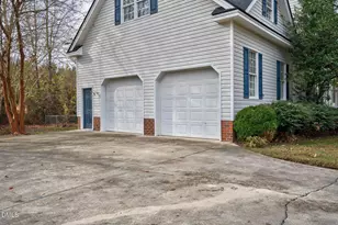 304 Woodfield Dr, Nashville, NC 27856 - Photo 41