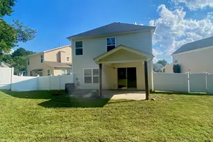 804 Roni Ct, Cary, NC 27519 - Photo 19