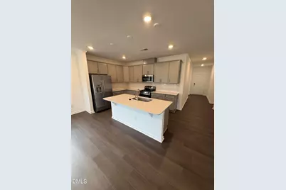 500 Venetian Drive, Sanford, NC 27332 - Photo 3