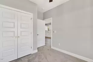 609 W Godwin St, Dunn, NC 28334 - Photo 17