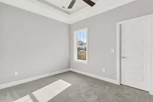 609 W Godwin St, Dunn, NC 28334 - Photo 21