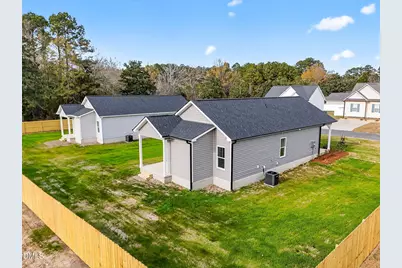 609 W Godwin Street, Dunn, NC 28334 - Photo 31