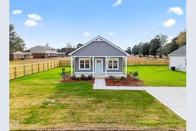 609 W Godwin Street, Dunn, NC 28334 - Photo 33