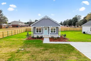 609 W Godwin St, Dunn, NC 28334 - Photo 33