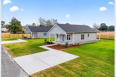 609 W Godwin Street, Dunn, NC 28334 - Photo 37