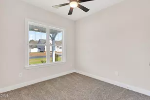 611 W Godwin St, Dunn, NC 28334 - Photo 21