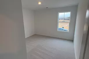 508 Venetian Dr, Sanford, NC 27332 - Photo 15