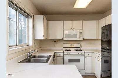 1508 Beacon Village Drive, Raleigh, NC 27604 - Photo 11