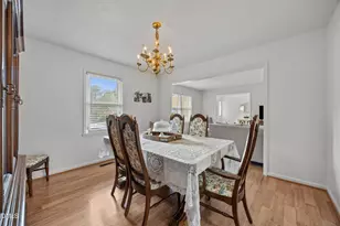 211 Marlowe Dr, Dunn, NC 28334 - Photo 9