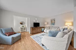 211 Marlowe Dr, Dunn, NC 28334 - Photo 7