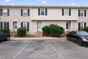 407 Kirkcaldy Ct, Fayetteville, NC 28314 - Photo 1