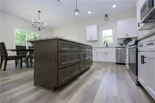 540 N Timberlea St, Liberty, NC 27298 - Photo 11