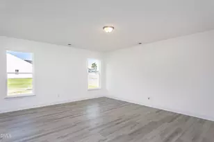 18 Cedar Run Ct, Benson, NC 27504 - Photo 5