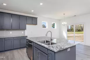 18 Cedar Run Ct, Benson, NC 27504 - Photo 13