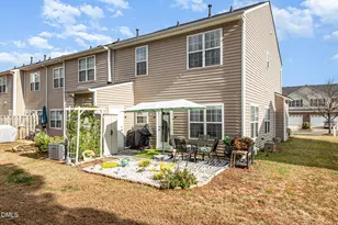 212 Cline Falls Dr, Holly Springs, NC 27540 - Photo 21