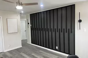 1614 Willow Rd, Greensboro, NC 27401 - Photo 3