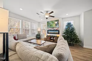 935 Parkstone Towne Blvd, Knightdale, NC 27545 - Photo 3