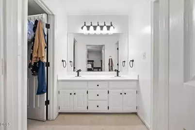 609 Fernway Drive, Burlington, NC 27217 - Photo 23