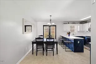 609 Fernway Dr, Burlington, NC 27217 - Photo 11