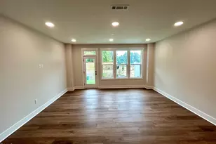 3910 Lost Fawn Ct, Raleigh, NC 27612 - Photo 7