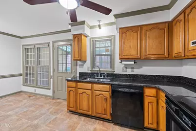 4522 Hamptonshire Drive, Raleigh, NC 27613 - Photo 15