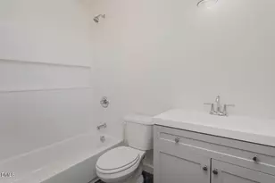 5700 Meadowlark Ln, Raleigh, NC 27610 - Photo 7