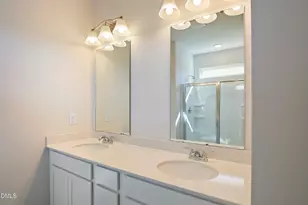 220 Courtside Dr, Dunn, NC 28334 - Photo 15