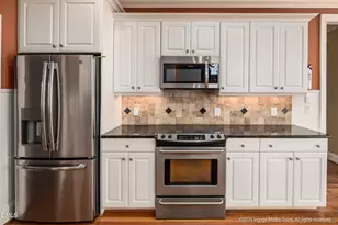 1048 Augusta Ln, Greenville, NC 27858 - Photo 19