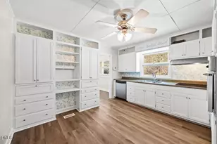 1117 S 1st St, Smithfield, NC 27577 - Photo 23