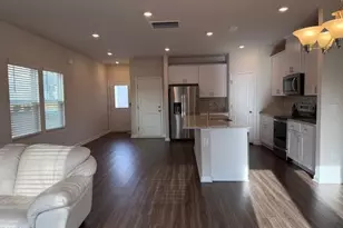 212 Brook Farm Ln, Fuquay-Varina, NC 27526 - Photo 5