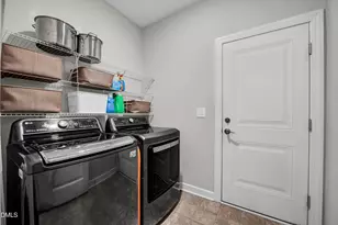 8621 Jordan Meadow Dr, Fuquay Varina, NC 27526 - Photo 17