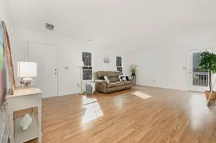 6213 River Bluff Ct, Raleigh, NC 27604 - Photo 9
