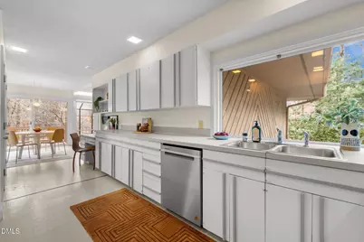 634 Kensington Drive, Chapel Hill, NC 27514 - Photo 17